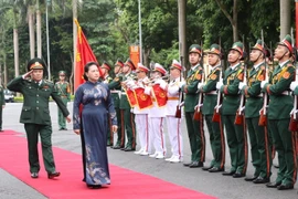 Chủ tịch Quốc hội dự lễ kỷ niệm thành lập Báo Quân đội nhân dân