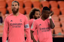 Real Madrid thua thảm trước Valencia. (Nguồn: Getty Images