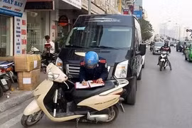 [Video] Tăng cường kiểm tra xử lý 'xe dù, bến cóc' dịp Tết