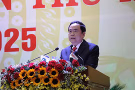 Đồng chí Trần Thanh Mẫn, Bí thư Trung ương Đảng, Chủ tịch Ủy ban Trung ương Mặt trận Tổ quốc Việt Nam, phát biểu chỉ đạo Đại hội. (Ảnh: Lê Đức Hoảnh/TTXVN)