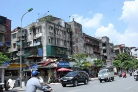 Hàng loạt bất cập 'trói chân' việc cải tạo chung cư cũ