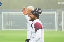 Neymar và đồng đội sẵn sàng nghênh chiến Manchester United