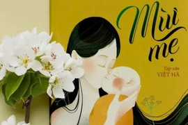 'Mùi mẹ' là chiêm nghiệm về mẹ, khi làm mẹ và những chia sẻ chân thành một con người chân thành với chính mình. (Ảnh: Nhà xuất bản)