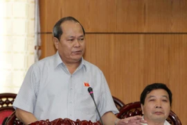 "Không có nguồn tiền để tăng lương nhưng đầu tư lại lãng phí" 