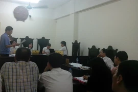 Vụ sữa Danlait: Lùi phán quyết tới 27/9 để làm rõ tình tiết 