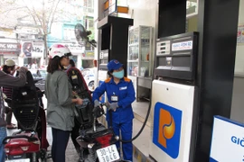 Trước giảm giá, quỹ bình ổn của Petrolimex còn dư 1.955 tỷ đồng 