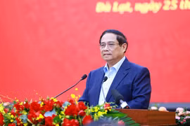 Thủ tướng Phạm Minh Chính chỉ đạo Hội nghị đảm bảo an ninh trật tự phục vụ phát triển kinh tế - xã hội các tỉnh Tây Nguyên. (Ảnh: Dương Giang/TTXVN)