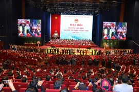Đoàn thanh niên các dân tộc chào mừng Đại hội đại biểu toàn quốc các dân tộc thiểu số Việt Nam lần thứ II. (Ảnh: Văn Điệp/TTXVN)