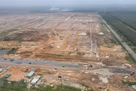 Khu vực xây dựng Khu tái định cư Lộc An-Bình Sơn. (Ảnh: Công Phong/TTXVN)