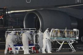 Canada gửi 40 chuyên gia y tế đếnTây Phi giúp đối phó Ebola