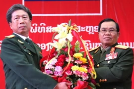 Lào tổ chức kỷ niệm 70 năm Ngày thành lập Quân đội Nhân dân