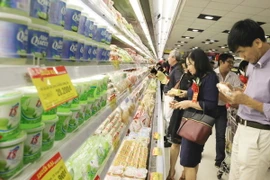 Tăng cường các biện pháp bình ổn giá cả dịp Tết Ất Mùi 2015