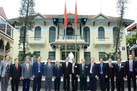 Lãnh đạo Mặt trận Tổ quốc tiếp cựu chiến binh Lào và Campuchia