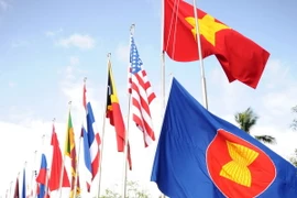 ASEAN xác định ưu tiên hợp tác dịch vụ dân sự cho sau năm 2015