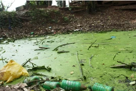 Hà Nội: Khoảng 10% nước thải đổ ra sông chưa qua công đoạn xử lý