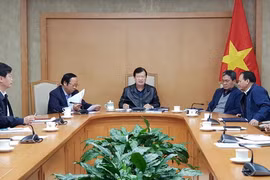 Phó Thủ tướng Trịnh Đình Dũng làm việc với các bộ, ngành Trung ương rà soát công tác chuẩn bị đầu tư tuyến cao tốc Bắc-Nam. (Nguồn: baochinhphu.vn)