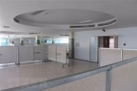 Không gian bên trong một bệnh viện dã chiến. (Ảnh: Huỳnh Anh/TTXVN)