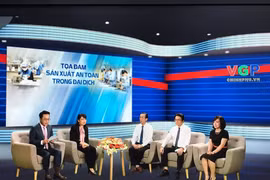 Các đại biểu tham dự tọa đàm tại đầu cầu TPHCM. (Nguồn: baochinhphu.vn)