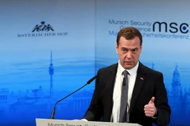 Thủ tướng Nga Dmitry Medvedev phát biểu tại Hội nghị an ninh Munich, Đức ngày 13/2. (Ảnh: AFP/TTXVN)