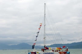Thuyền buồm Đà Nẵng-Việt Nam tham dự cuộc thi thuyền buồm vòng quanh thế giới Clipper. (Ảnh: TTXVN)