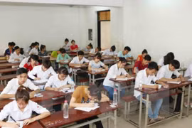 Thí sinh dự thi trung học phổ thông quốc gia. (Ảnh: Quý Trung/Vietnam+)