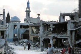 Israel không kích đáp trả loạt rocket mới từ Gaza