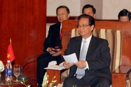 Thủ tướng tiếp xúc song phương bên lề Hội nghị MRC