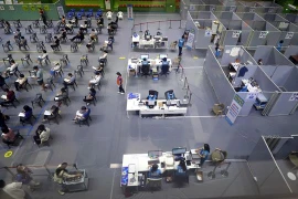 Một điểm tiêm vaccine phòng COVID-19 tại Seoul, Hàn Quốc, ngày 23/8/2021. (Ảnh: Yonhap/ TTXVN)