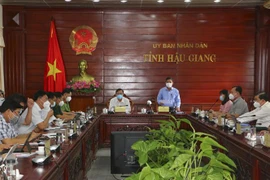 Các địa phương nỗ lực không để dịch lan rộng trong cộng đồng