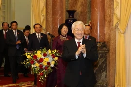 Tổng Bí thư, Chủ tịch nước Nguyễn Phú Trọng đến dự cuộc gặp mặt với cán bộ, công chức, người lao động cơ quan Văn phòng Chủ tịch nước. (Ảnh: Trí Dũng/TTXVN)