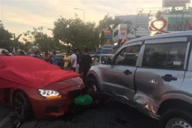 Hiện trường vụ tai nạn. (Ảnh: TTXVN phát)