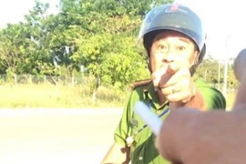 Đình chỉ công tác một thiếu tá công an có lời nói thiếu chuẩn mực