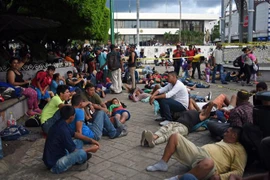 Người di cư Honduras tại khu vực Tapachula, bang Chiapas, Mexico, trong hành trình tới Mỹ ngày 21/10/2018. (Ảnh: AFP/ TTXVN)