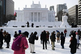 Lễ hội Tuyết thường niên Sapporo trở lại sau 3 năm đại dịch COVID-19 hoành hành. (Ảnh: Kyodo/TTXVN)