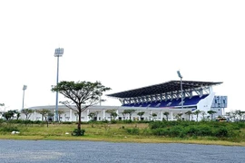 Dự án Sân vận động Hòa Xuân 20.000 chỗ ngồi (Ban Quản lý dự án Đầu tư xây dựng các công trình dân dụng và công nghiệp Đà Nẵng là chủ đầu tư) được khởi công từ năm 2011 nhưng chưa hoàn thành một số hạng mục như cây xanh, thoát nước. (Ảnh: Quốc Dũng/TTXVN)