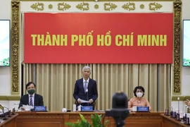 Phó Chủ tịch UBND Thành phố Hồ Chí Minh Võ Văn Hoan phát biểu tại hội nghị. (Ảnh: TTXVN)