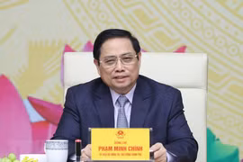 Thủ tướng Phạm Minh Chính phát biểu động viên các nhà giáo. (Ảnh: Dương Giang/TTXVN)