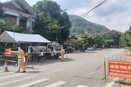 Chốt phòng chống dịch COVID-19 thành phố Hà Giang. (Ảnh: Nguyễn Chiến/TTXVN)