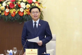 Chủ tịch Quốc hội Vương Đình Huệ phát biểu. (Ảnh: TTXVN)