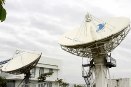Trạm điều khiển và khai thác vệ tinh Vinasat tại Quế Dương (Hà Nội). (Ảnh: Minh Tú/TTXVN)