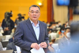 Trung tướng, Chánh văn phòng Bộ Công an Tô Ân Xô trả lời báo chí tại buổi họp báo. (Ảnh: Minh Đức/TTXVN)