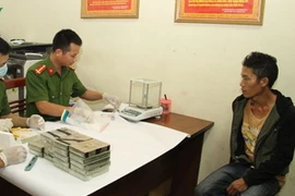 Yên Bái bắt đối tượng tàng trữ vận chuyển trái phép 20 bánh heroin