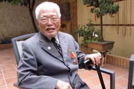 Đồng chí Nguyễn Văn Trân.