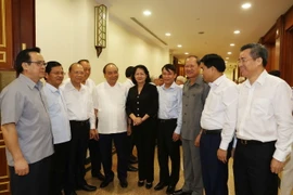 Hình ảnh lãnh đạo Đảng, Nhà nước trong ngày họp thứ 2 Hội nghị TW 8