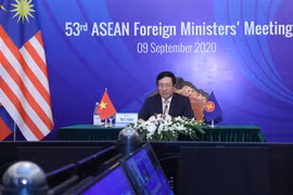 Phó Thủ tướng, Bộ trưởng Bộ Ngoại giao Phạm Bình Minh chủ trì Hội nghị Ủy ban Hiệp ước Đông Nam Á không có vũ khí hạt nhân (SEANWFZ). (Ảnh: Lâm Khánh/TTXVN)
