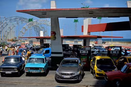 Một cây xăng ở thủ đô La Habana, Cuba. (Nguồn: AFP)
