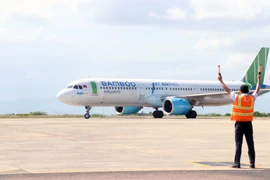 Sân bay Phù Cát. (Ảnh: Phạm Kha/TTXVN)