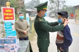 Các chiến sỹ biên phòng trên tuyến đầu phòng chống dịch COVID-19