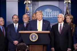 Tổng thống Mỹ Donald Trump tại Nhà Trắng. (Ảnh: AFP/TTXVN)