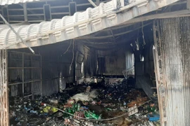 Hiện trường vụ hỏa hoạn. (Ảnh: Công Mạo/TTXVN)